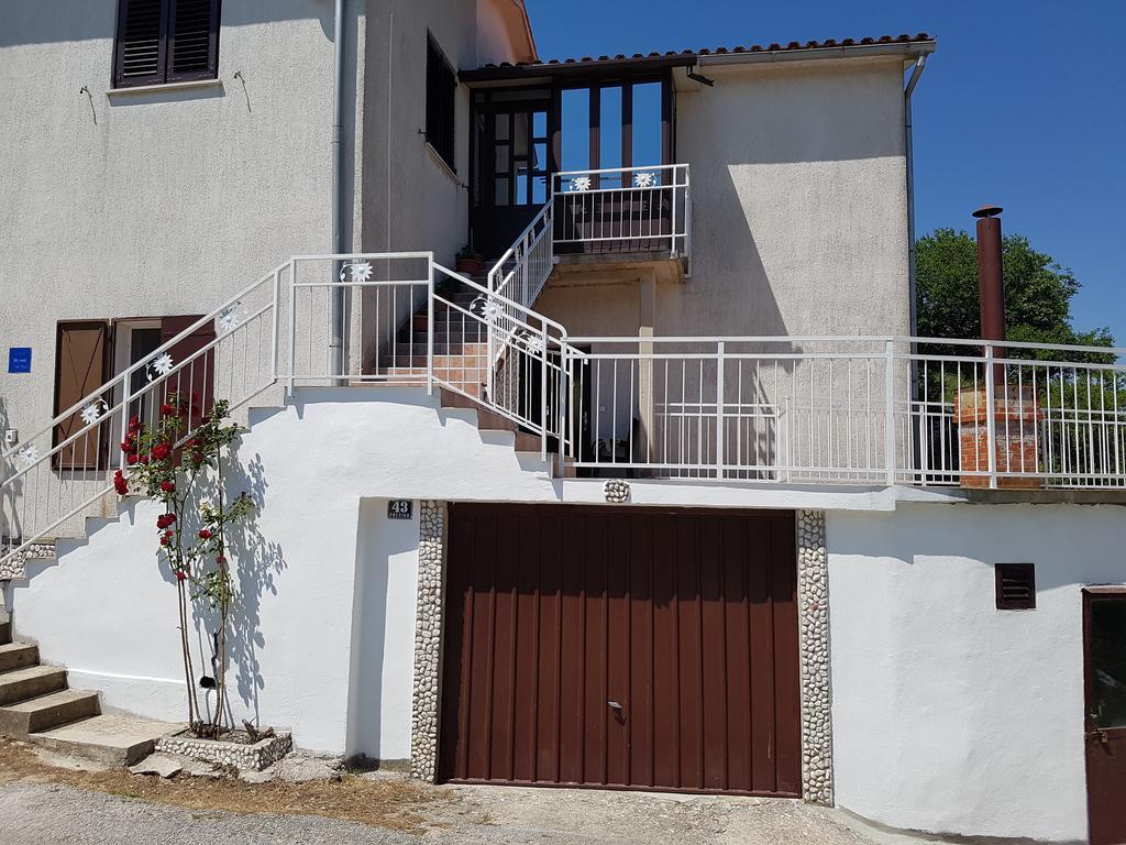 Apartment Labin Экстерьер фото